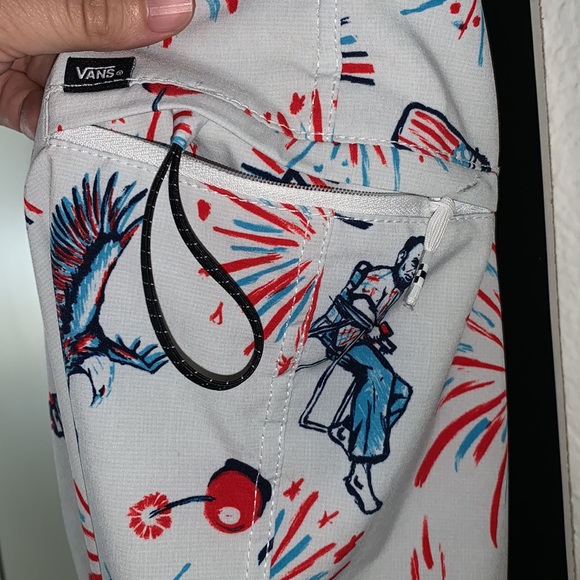 VANS Stars & Stripes Board Shorts - Picture 7 of 7
